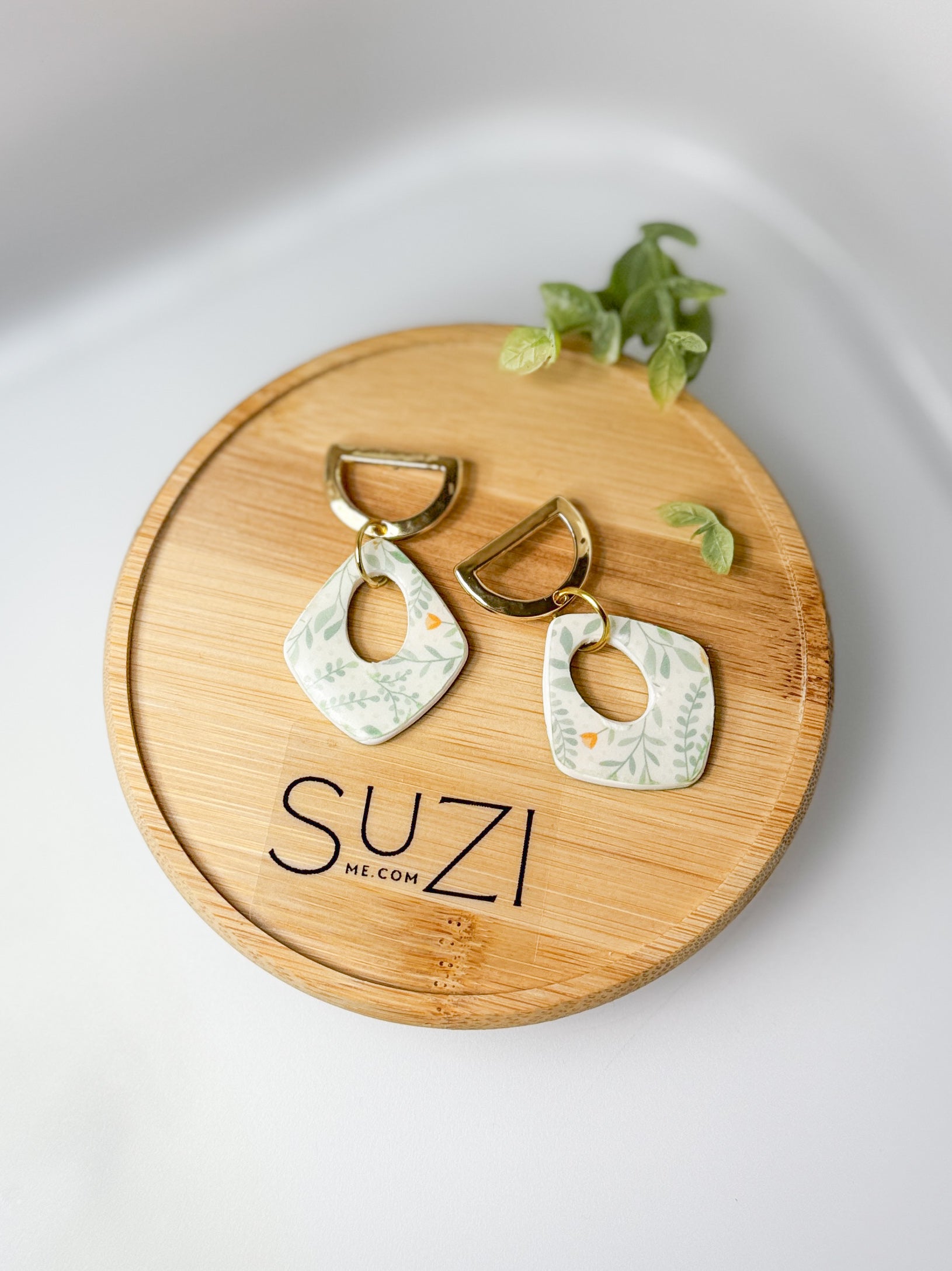 Golden Geo Shape Everyday Polymer Clay Handmade Dangle Earrings, Leaf, Green and Gold, Gift for her