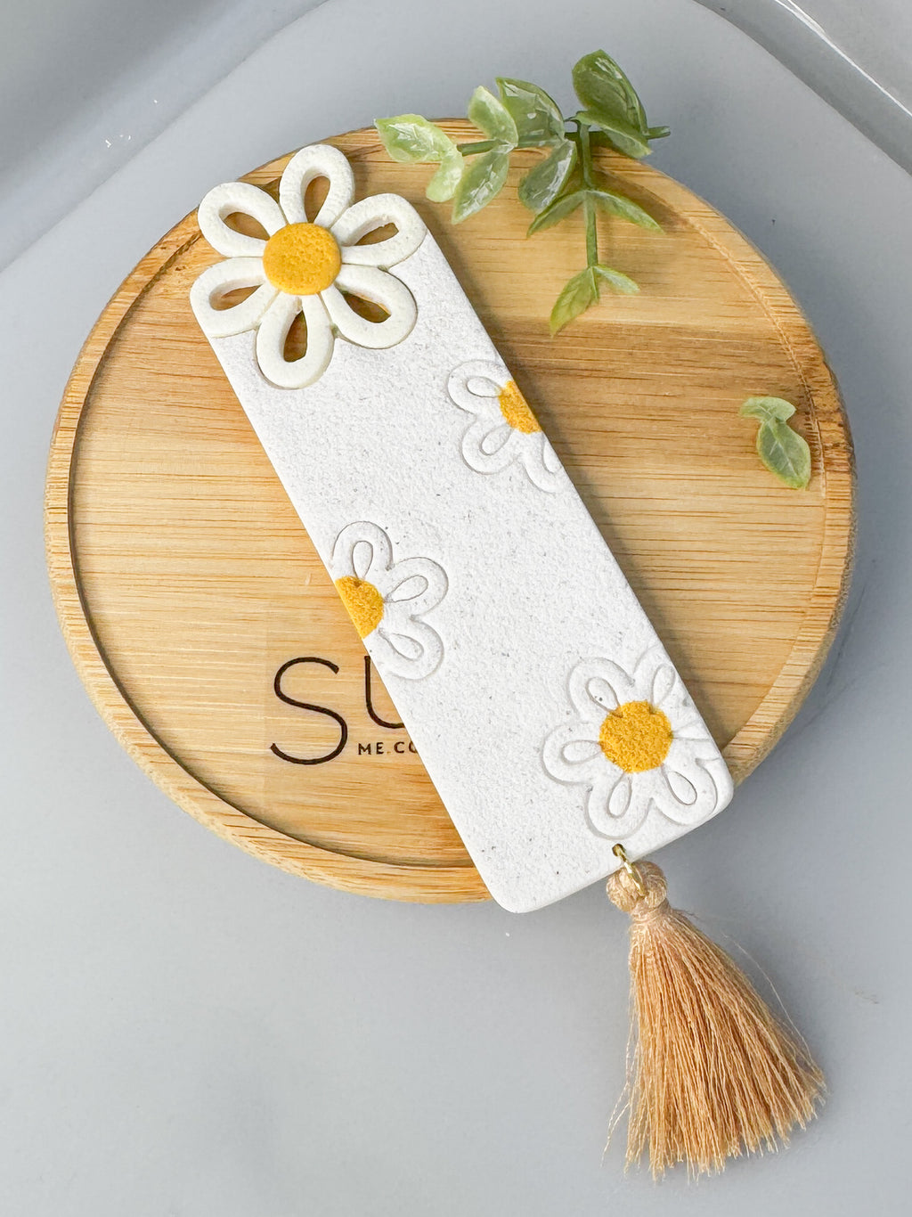 Daisy Bookmark White and Yellow, Bookish Gifts, Polymer Clay
