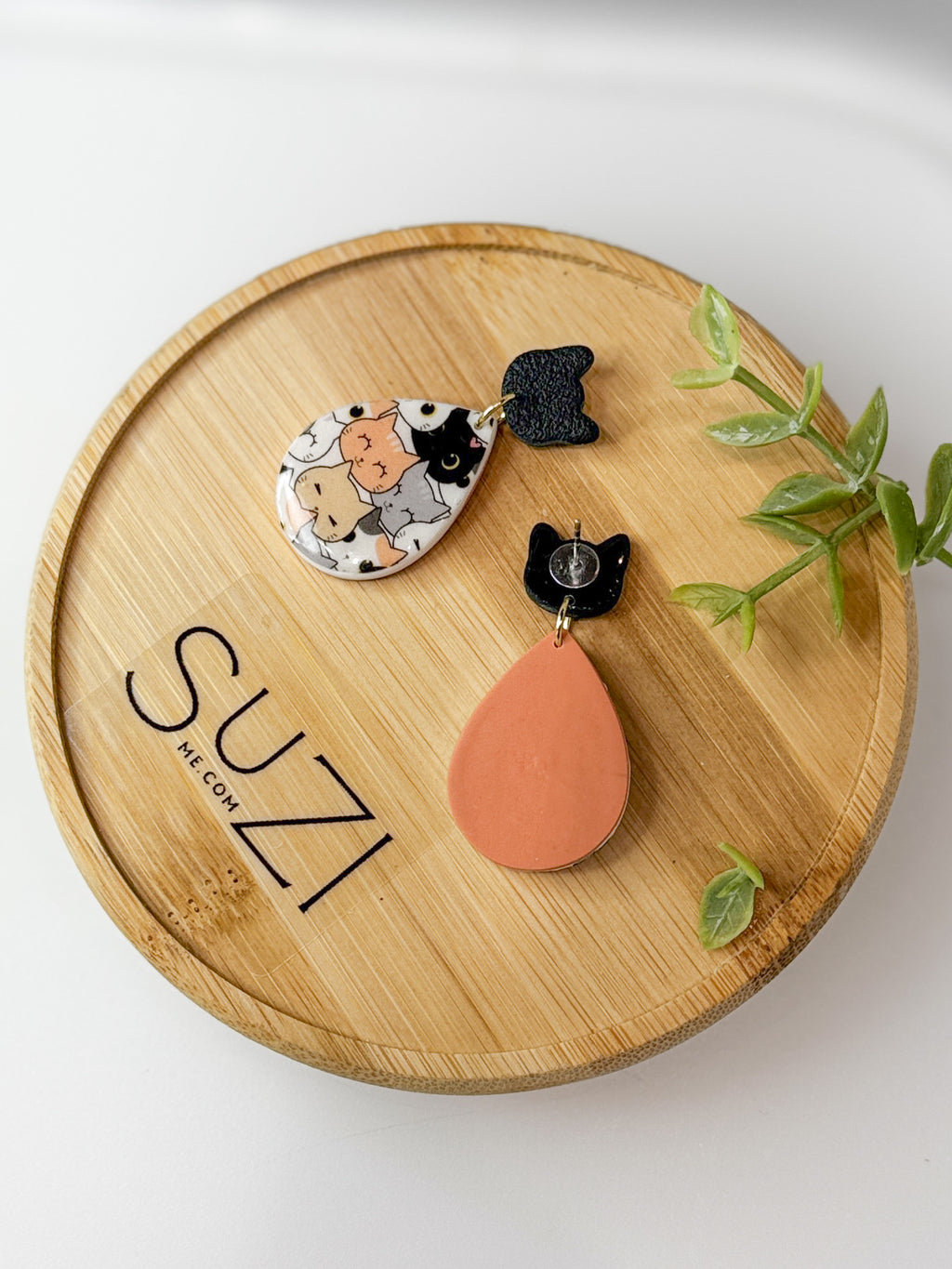 CL2 Cat Lover Jewelry, Cat Earrings, Handmade Polymer Clay Earrings, Cute Animal Lover Gift, Gold