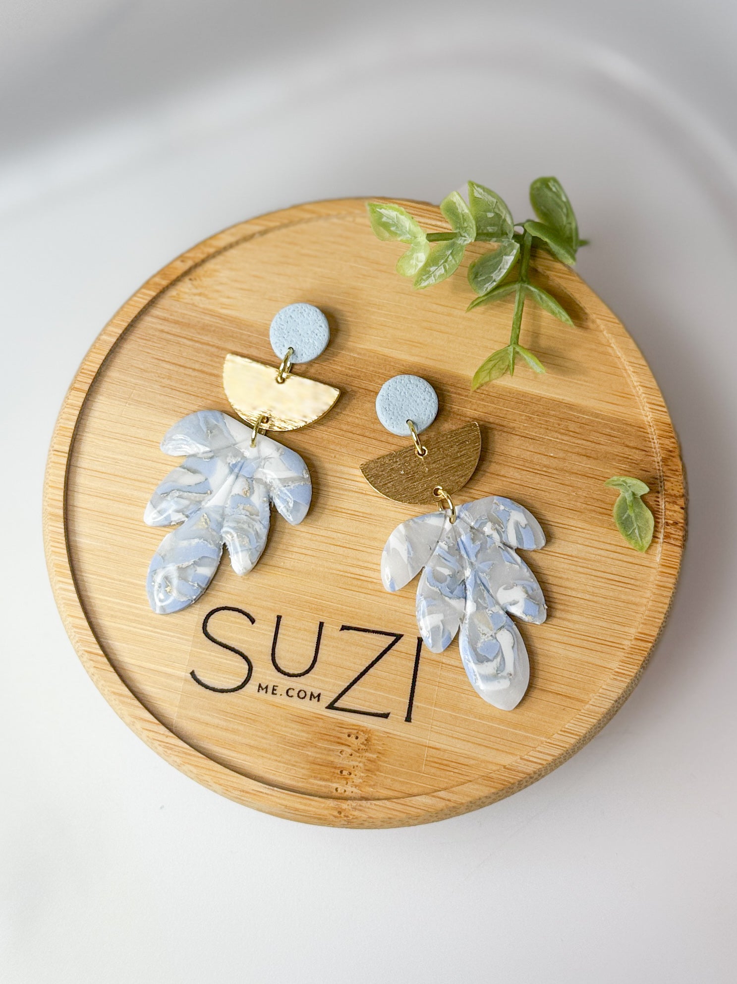 J3 Dove Blue Floral Clay Earrings – Lightweight Bridal & Spring Statement Earrings