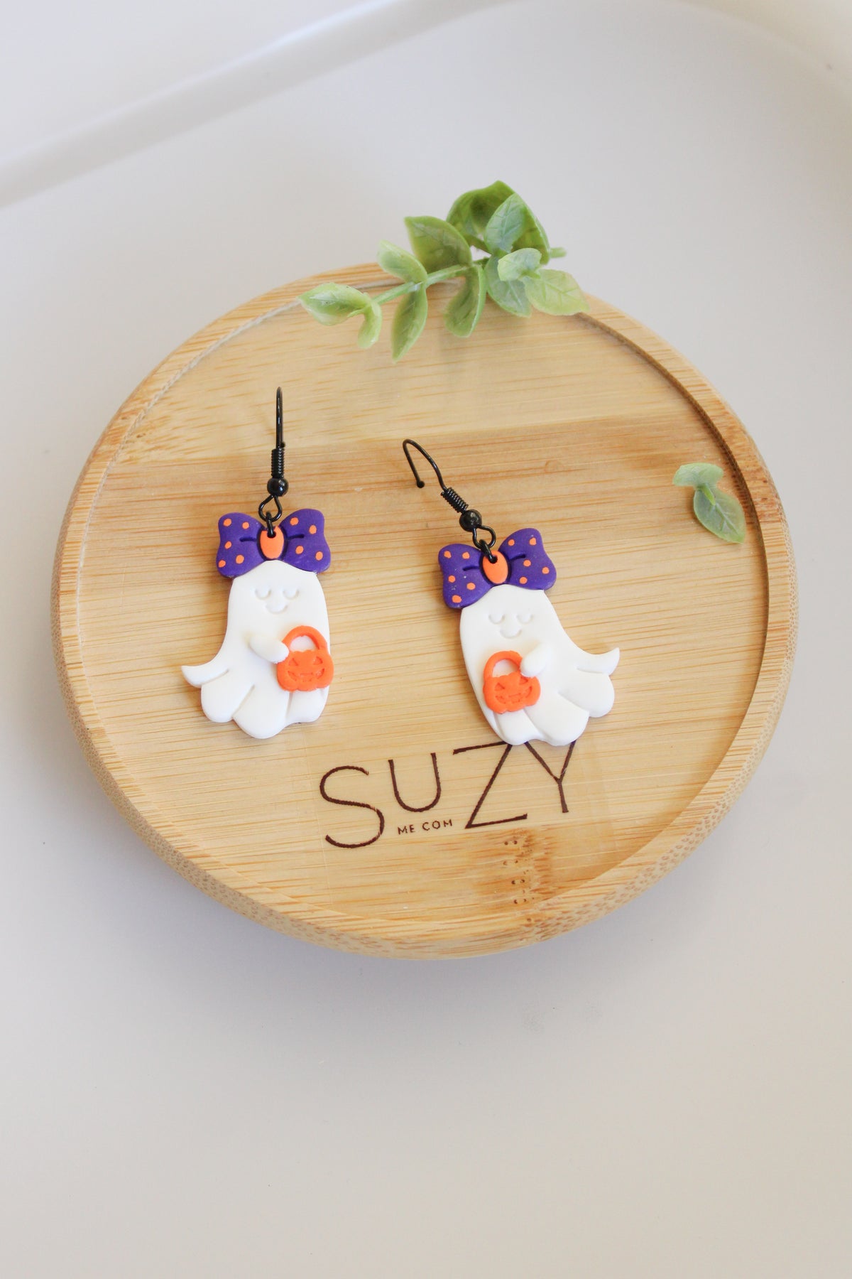 LH1 Ghost Bow Earrings – Cute Halloween Polymer Clay Lightweight Dangle Earrings | Hypoallergenic Stainless Steel | Gift for Her | Boutique
