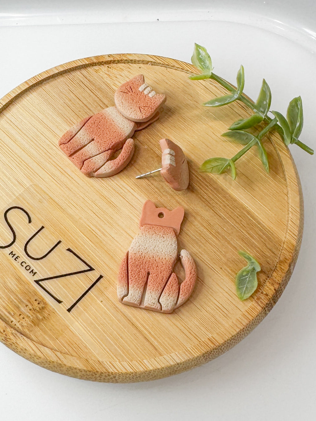 CL6 Cat Lover Jewelry, Cat Earrings, Handmade Polymer Clay Earrings, Cute Animal Lover Gift, Gold