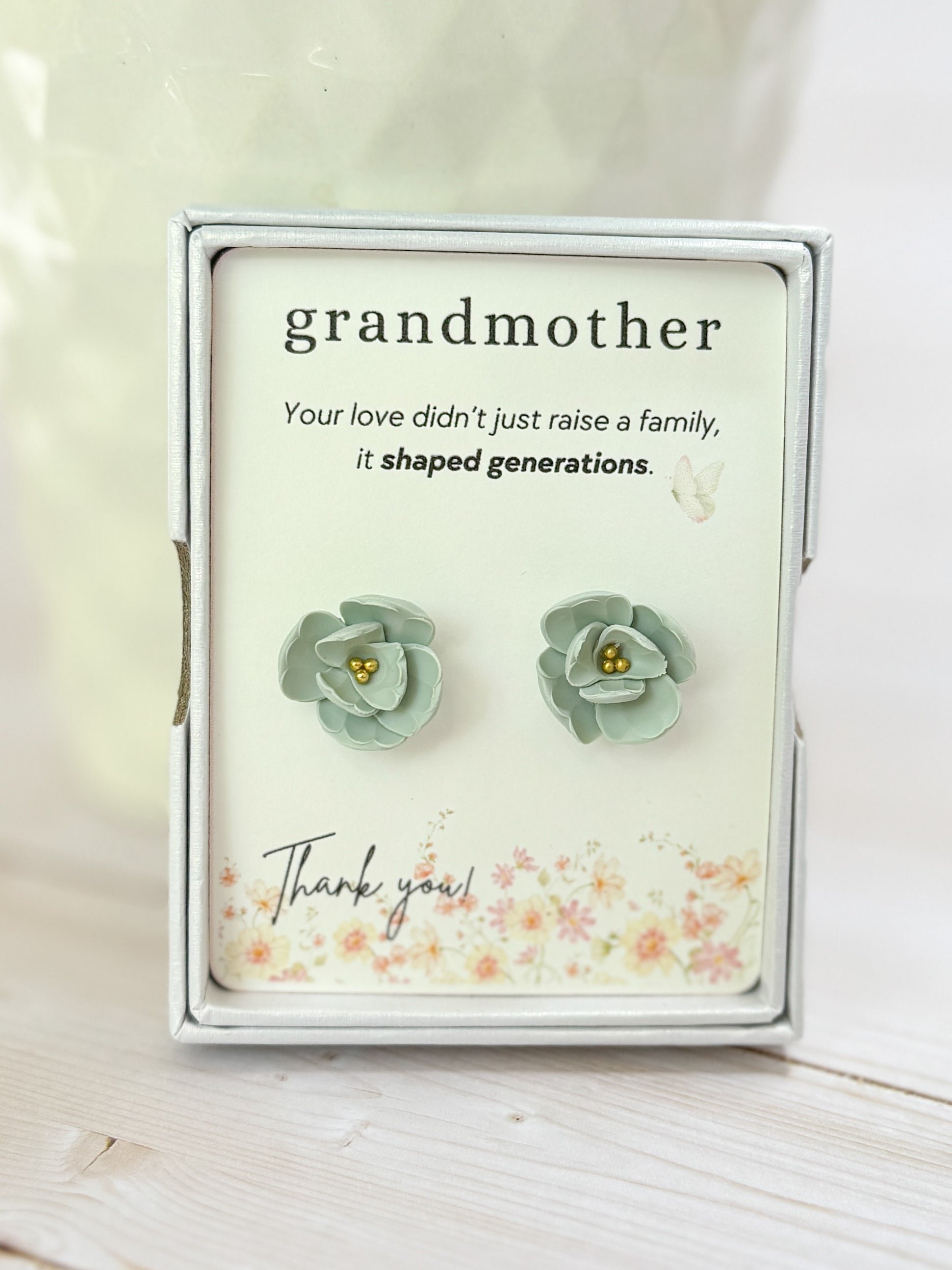 GB4 Floral Gift for Grandma, Meaningful and Sentimental Keepsake Gifts, Lightweight Hypoallergenic Earrings
