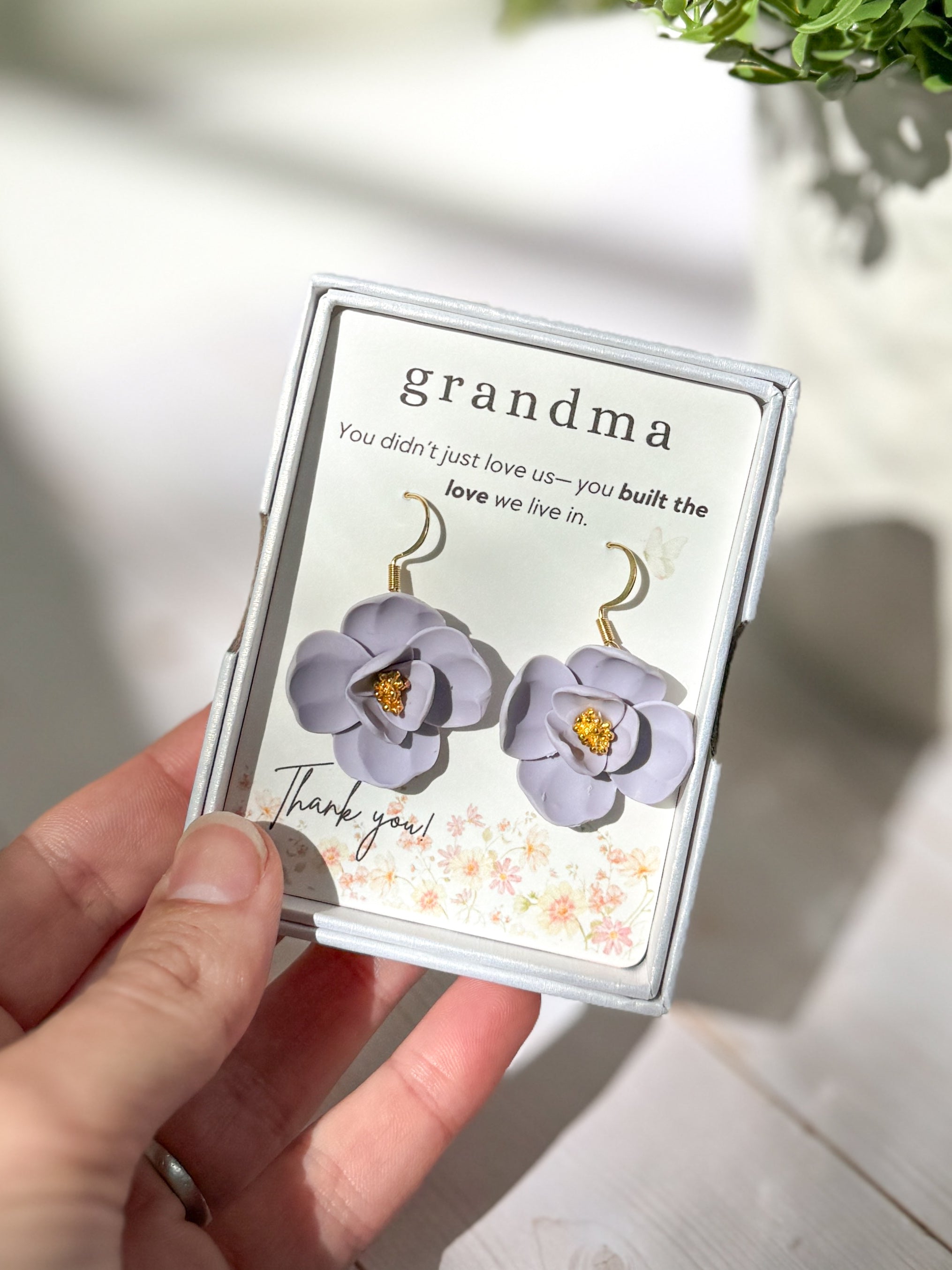 GB3 Floral Gift for Grandma, Meaningful and Sentimental Keepsake Gifts, Lightweight Hypoallergenic Earrings