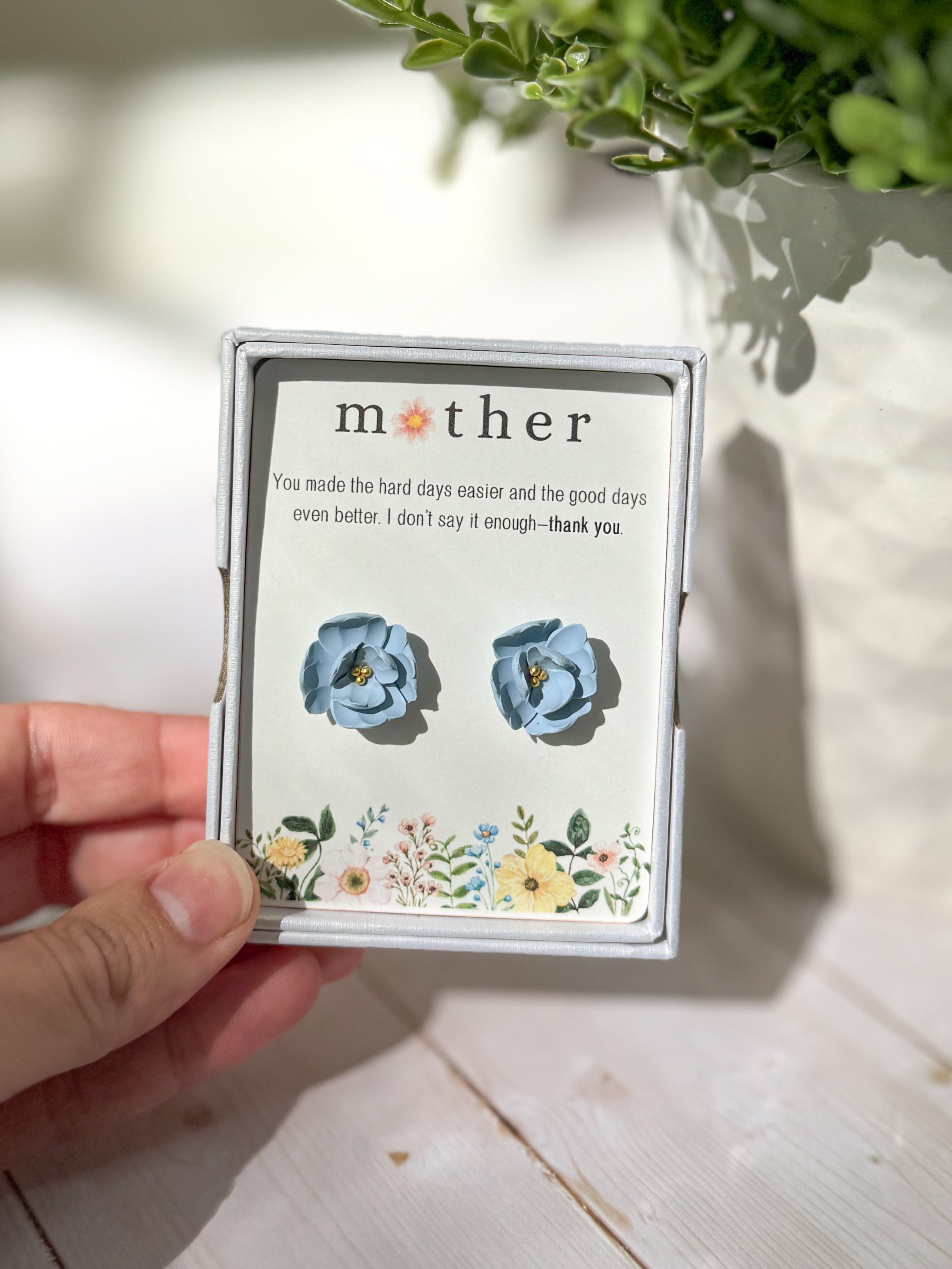GB1 Floral Gift for Mom, Meaningful and Sentimental Keepsake Gifts, Mother's Day, Lightweight Hypoallergenic Earrings