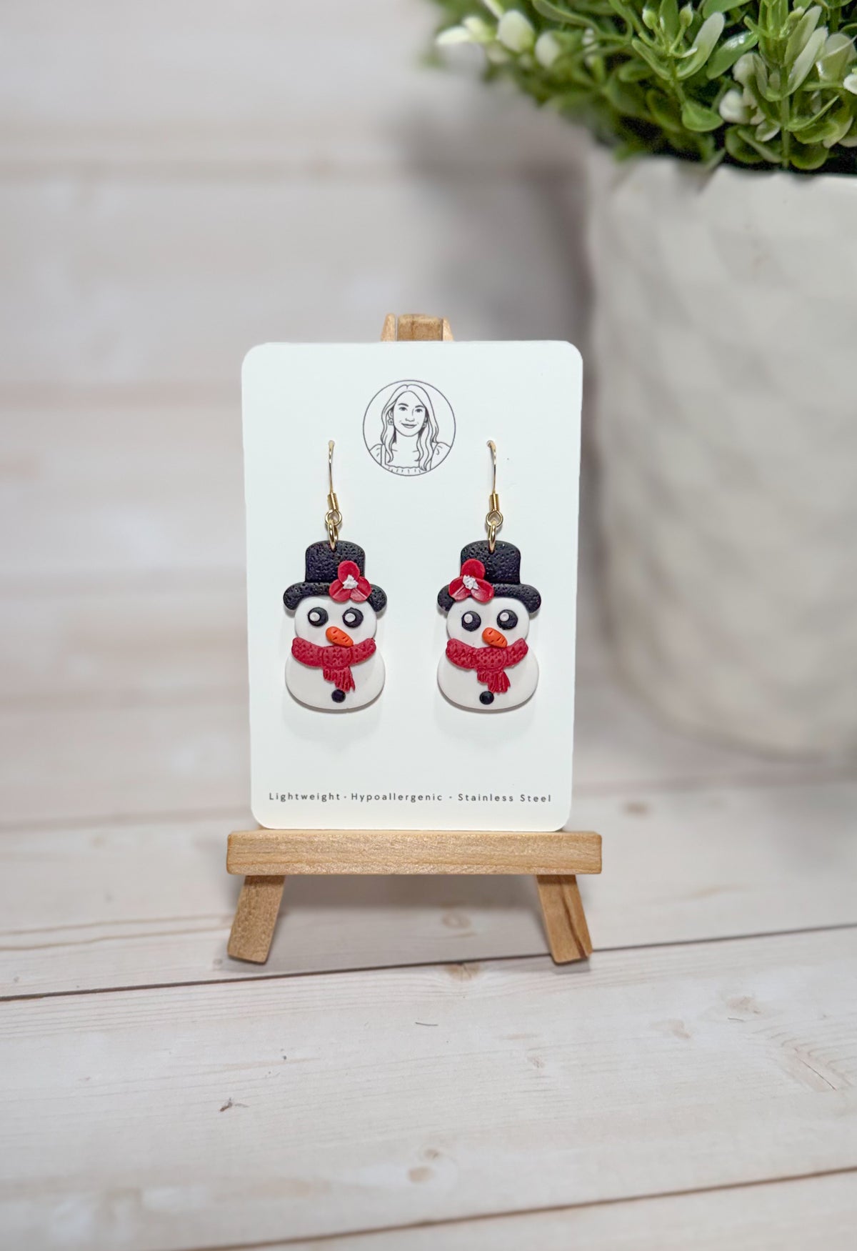 Handmade Snowman Christmas Earrings – Cute Polymer Clay Holiday Dangle Earrings, Festive Stocking Stuffer Gift, stainless steel