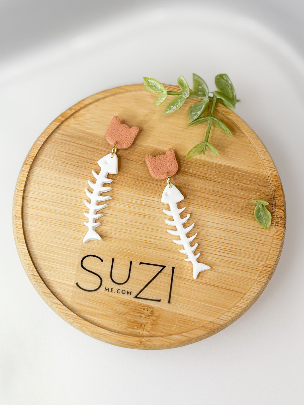 CL7 Cat Lover Jewelry, Cat Earrings, Handmade Polymer Clay Earrings, Cute Animal Lover Gift, Gold