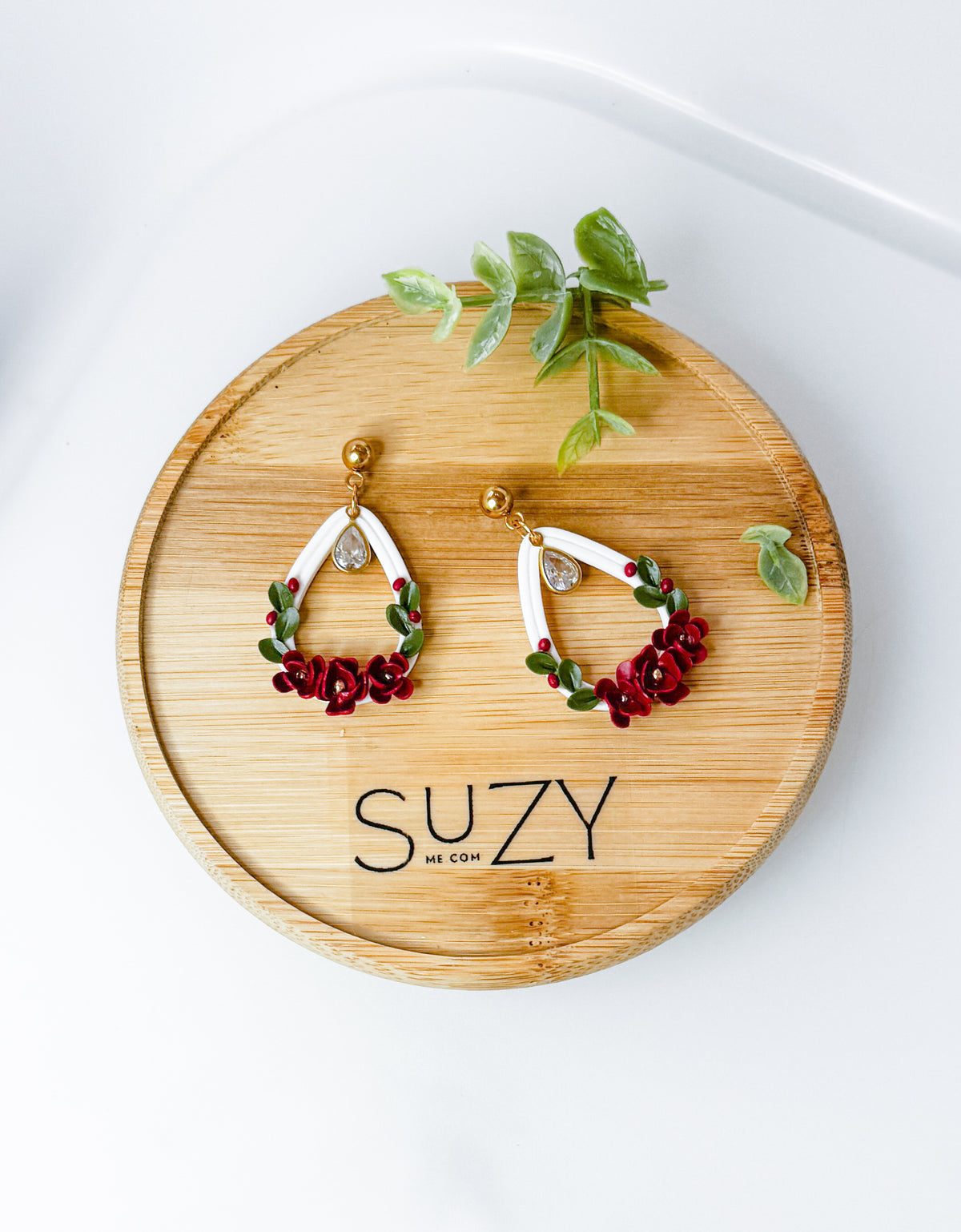 Red Christmas Floral Teardrop Earrings – Handmade Polymer Clay Holiday Flower Earrings, Festive Statement Jewelry Stainless steel