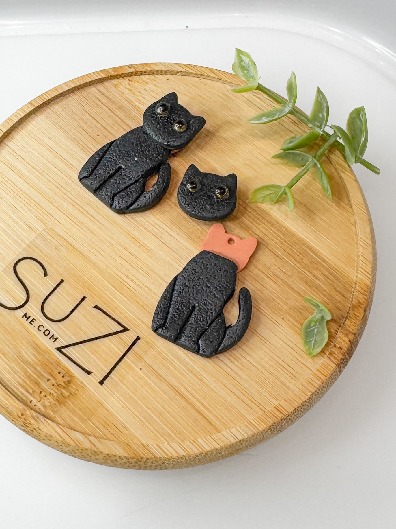 CL5 Cat Lover Jewelry, Cat Earrings, Handmade Polymer Clay Earrings, Cute Animal Lover Gift, Gold