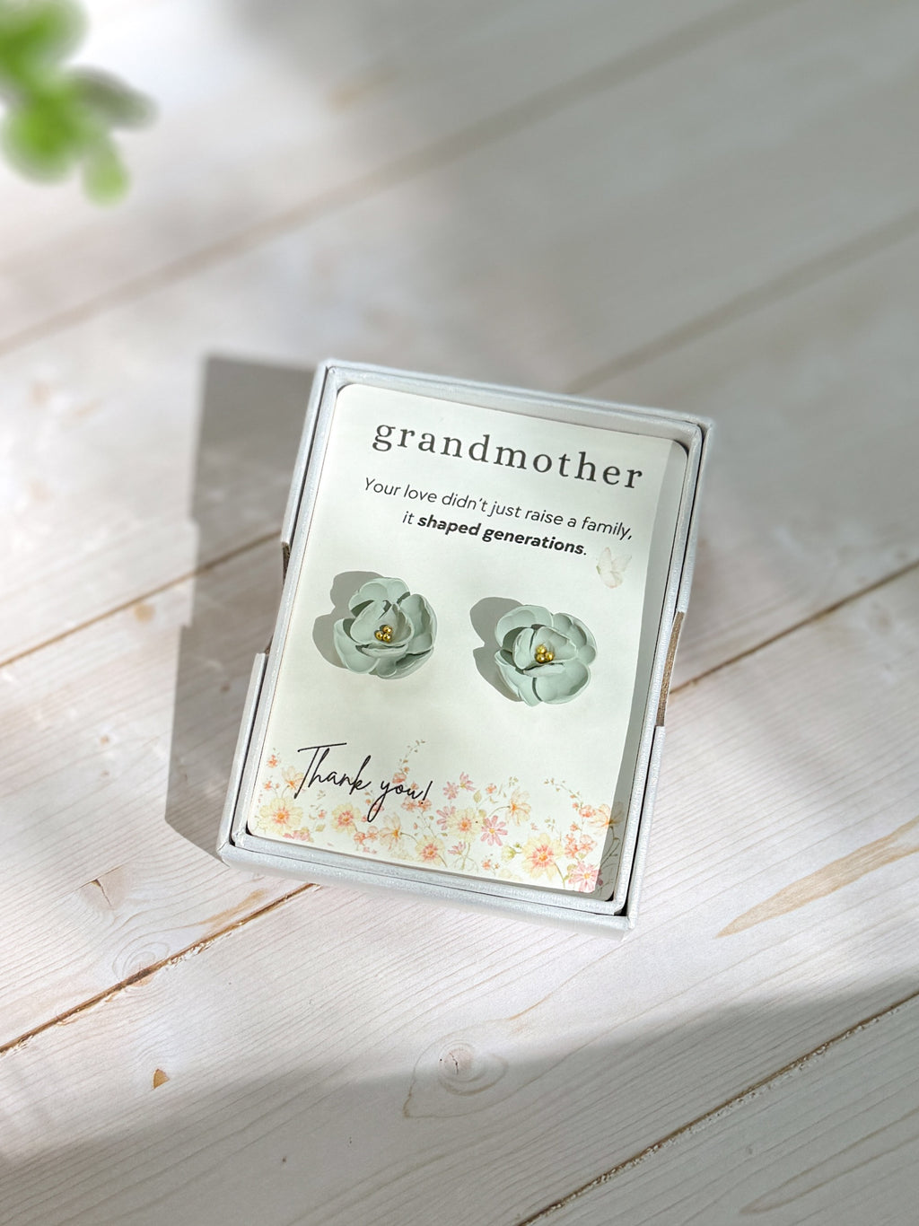 GB4 Floral Gift for Grandma, Meaningful and Sentimental Keepsake Gifts, Lightweight Hypoallergenic Earrings
