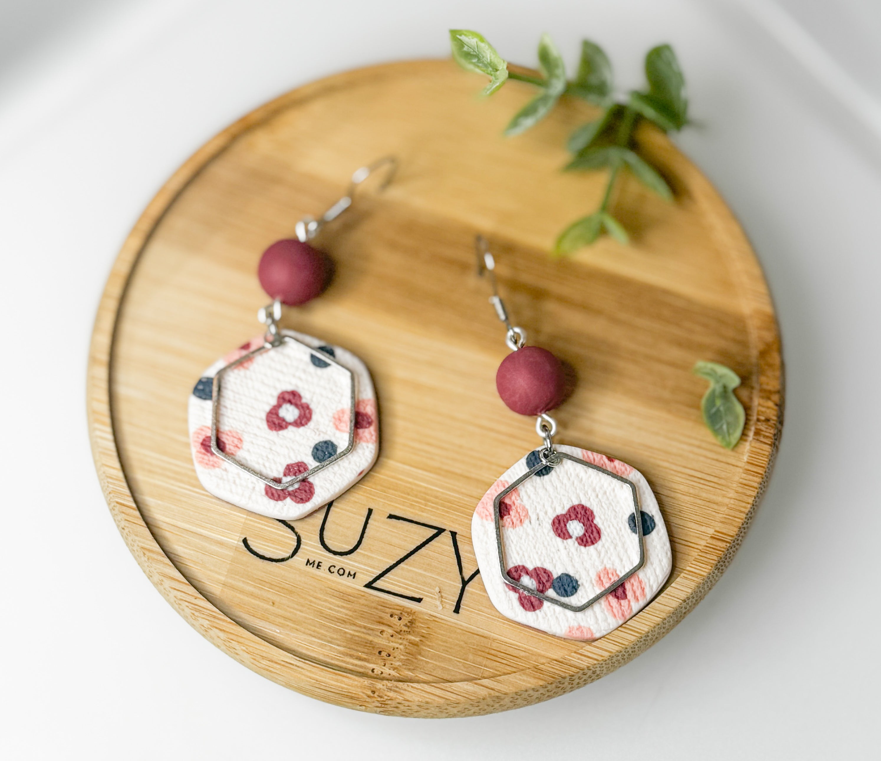PLF5 Pink Coral Geo Bloom Dangle Earrings – Lightweight Polymer Clay Statement Jewelry