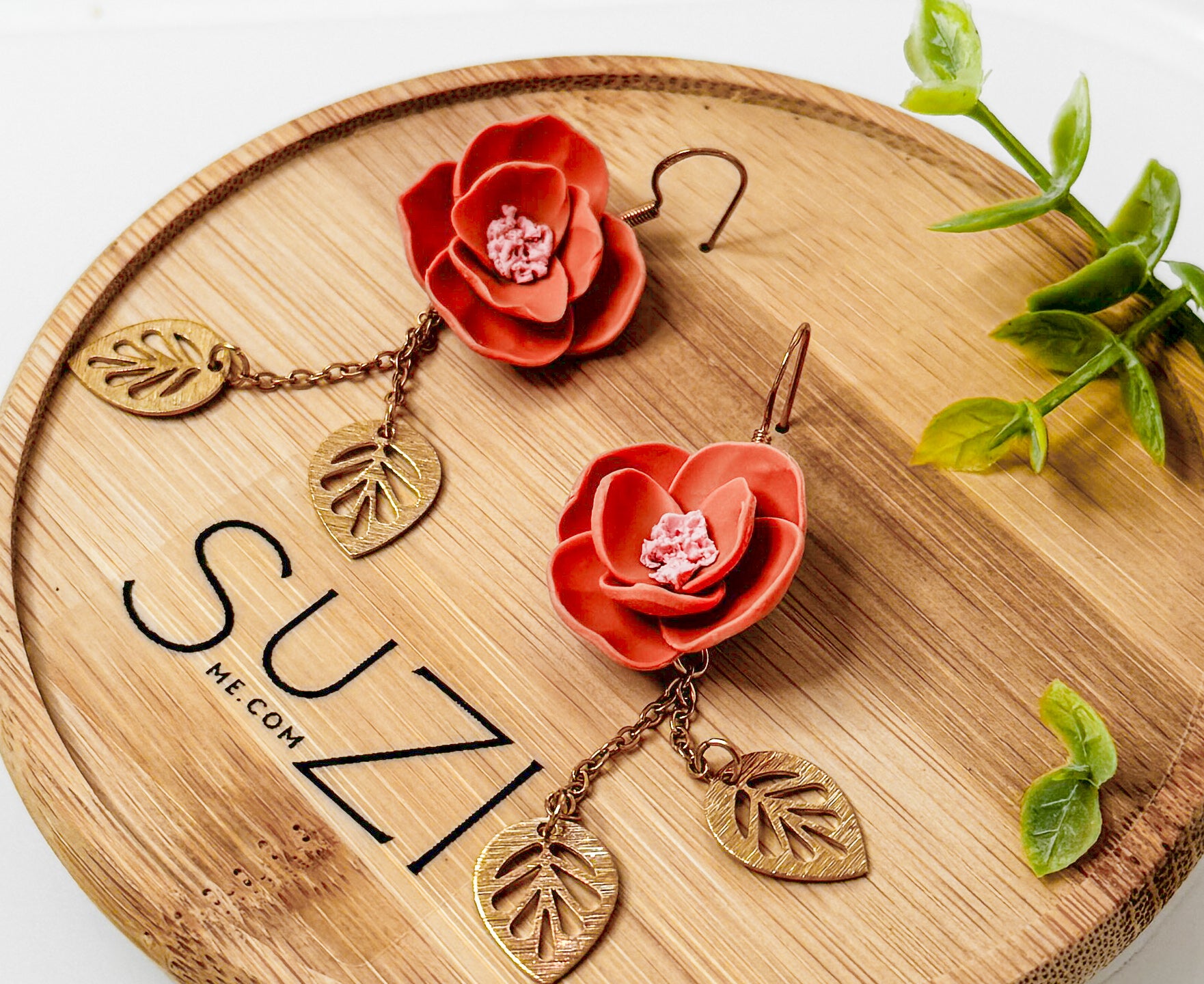 F8 Golden Hour Floral Clay Earrings – Lightweight Warm Tone Statement Jewelry