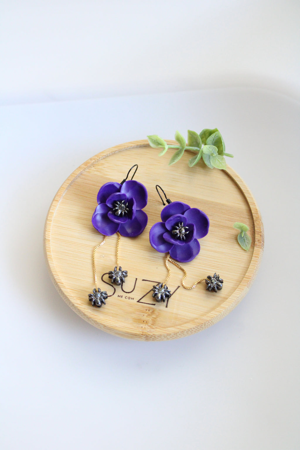 LH6 Floral Spider Earrings – Cute Halloween Polymer Clay Lightweight Dangle Earrings | Hypoallergenic Stainless Steel | Gift for Her | Boutique.