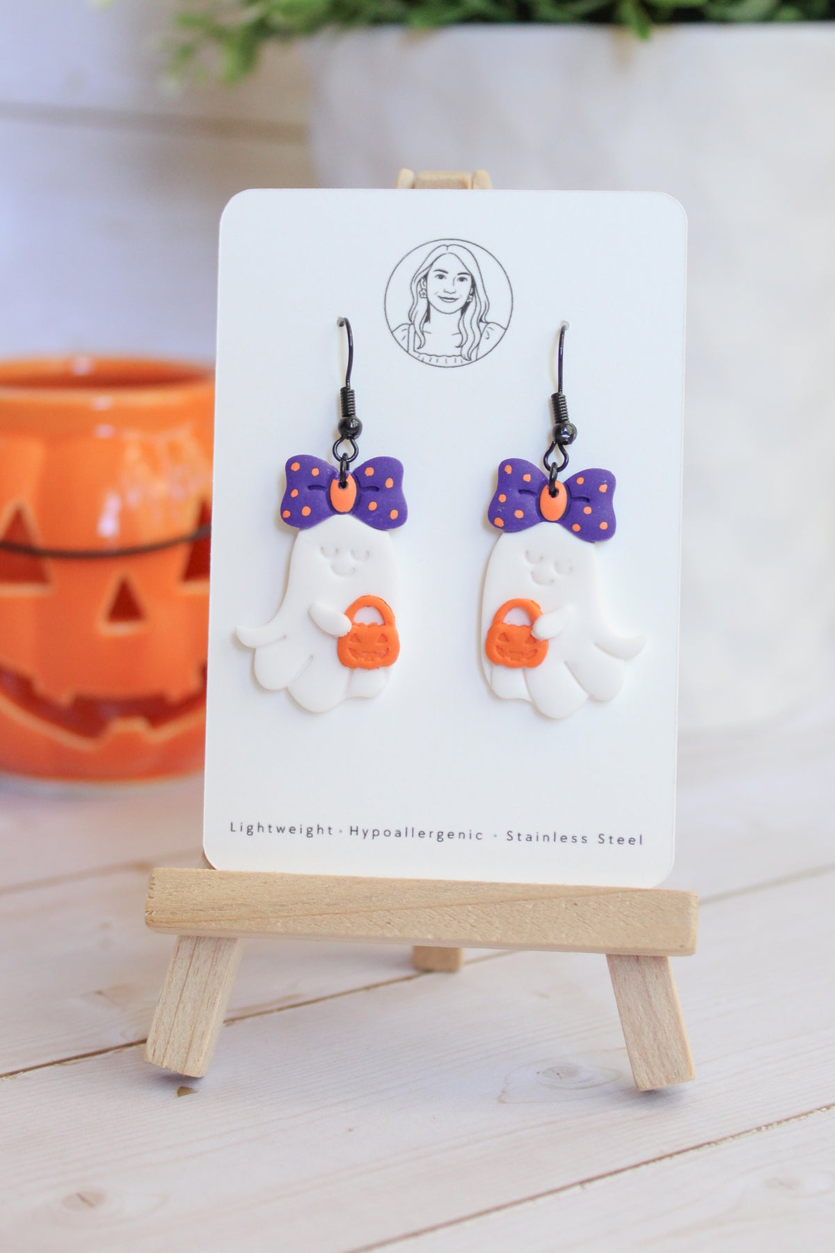 LH1 Ghost Bow Earrings – Cute Halloween Polymer Clay Lightweight Dangle Earrings | Hypoallergenic Stainless Steel | Gift for Her | Boutique