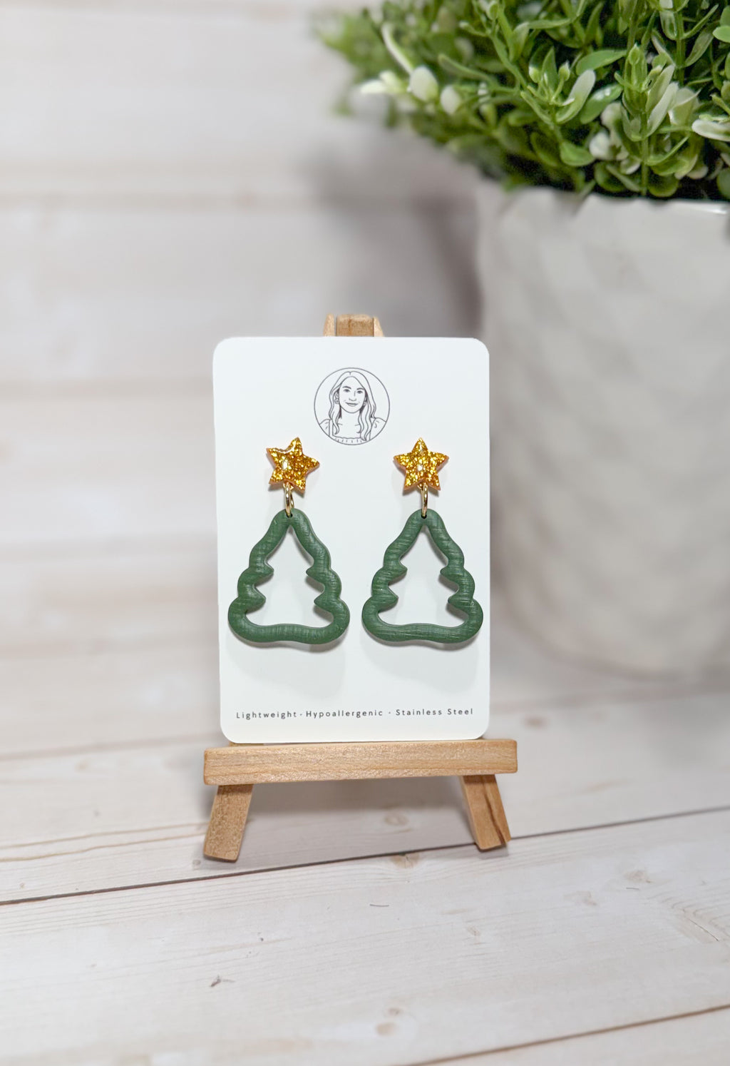 Gold Glitter Christmas Tree Earrings – Gold Star Holiday Statement Dangles, Handmade Festive Jewelry for Women