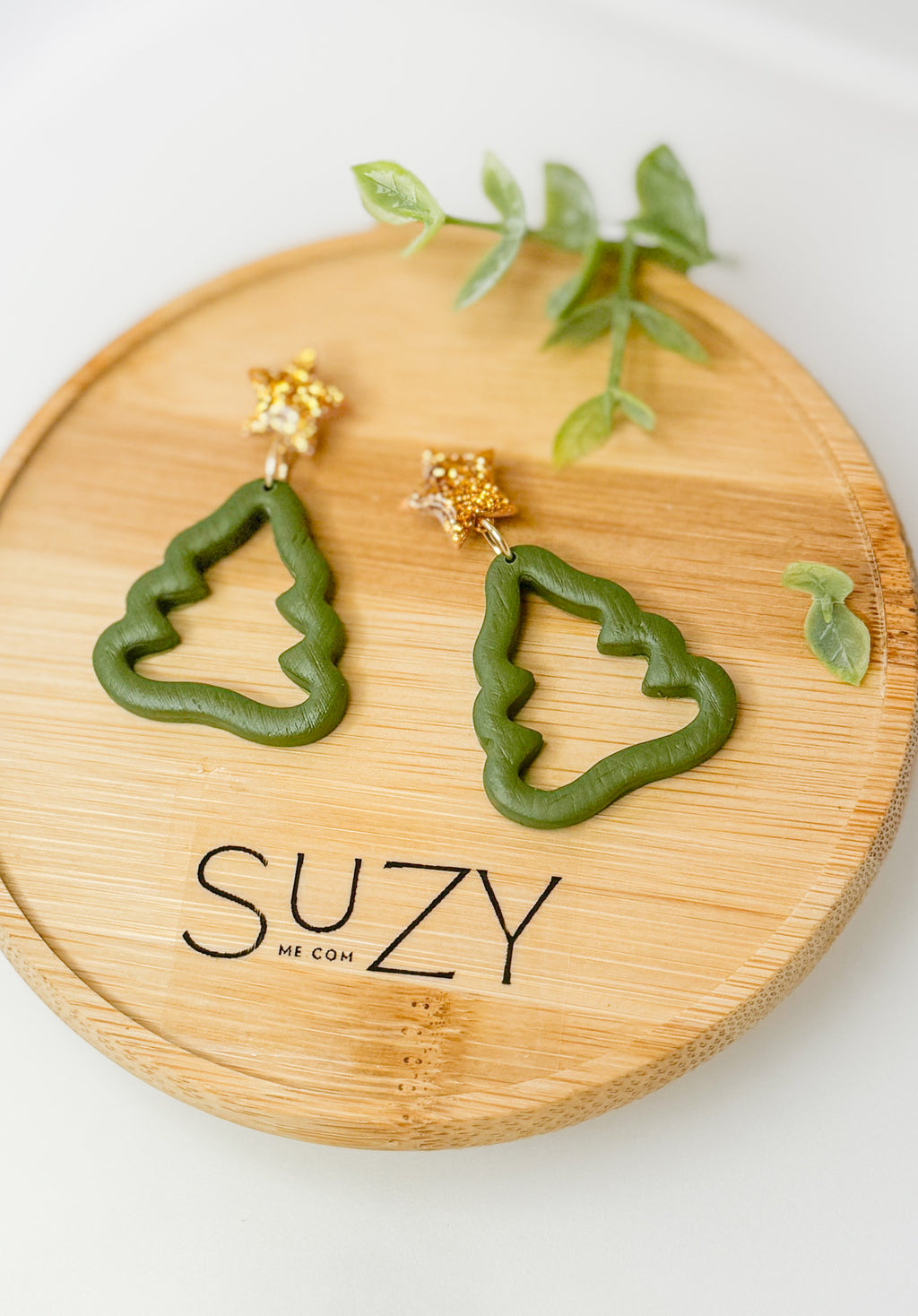 Gold Glitter Christmas Tree Earrings – Gold Star Holiday Statement Dangles, Handmade Festive Jewelry for Women