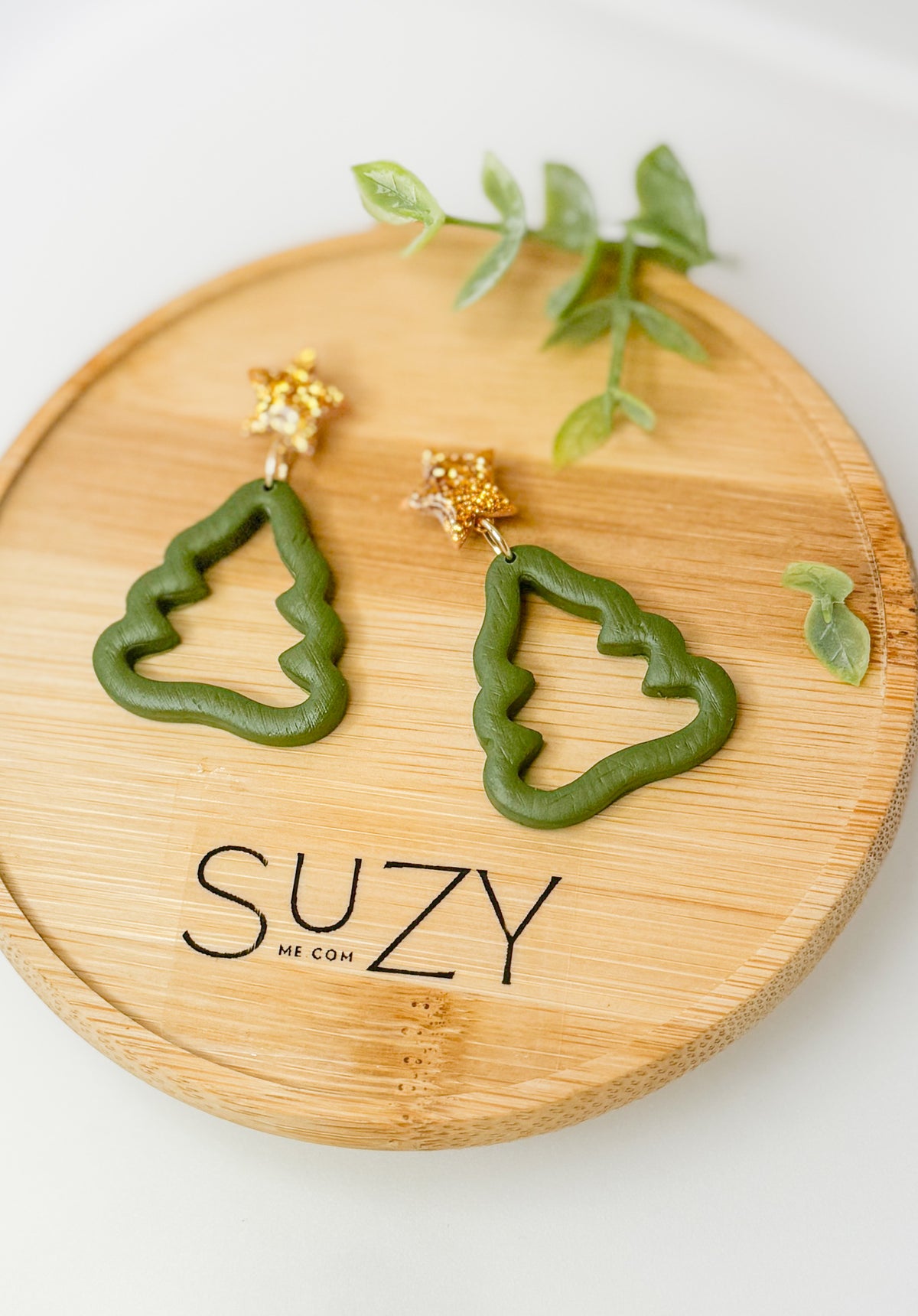 Gold Glitter Christmas Tree Earrings – Gold Star Holiday Statement Dangles, Handmade Festive Jewelry for Women