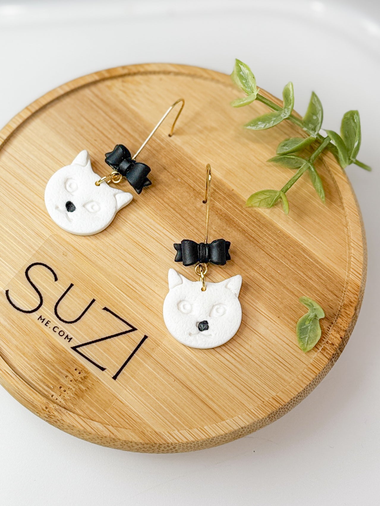 CL1 Cat Lover Jewelry, Cat Earrings, Handmade Polymer Clay Earrings, Cute Animal Lover Gift, Gold