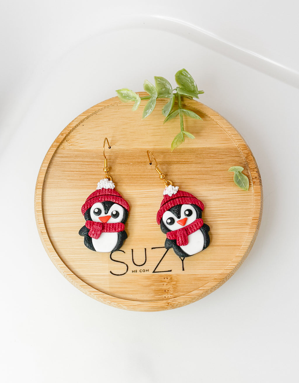 Cute Christmas Penguin Dangle Earrings – Handmade Polymer Clay Holiday Jewelry, Festive Gift for Her, Stainless steel