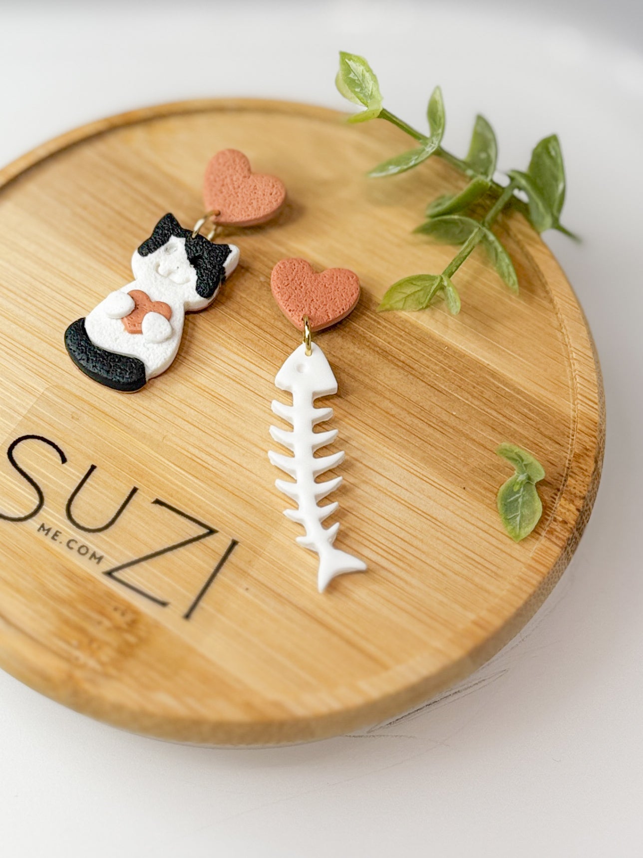 CL8 Cat Lover Jewelry, Cat Earrings, Handmade Polymer Clay Earrings, Cute Animal Lover Gift, Gold