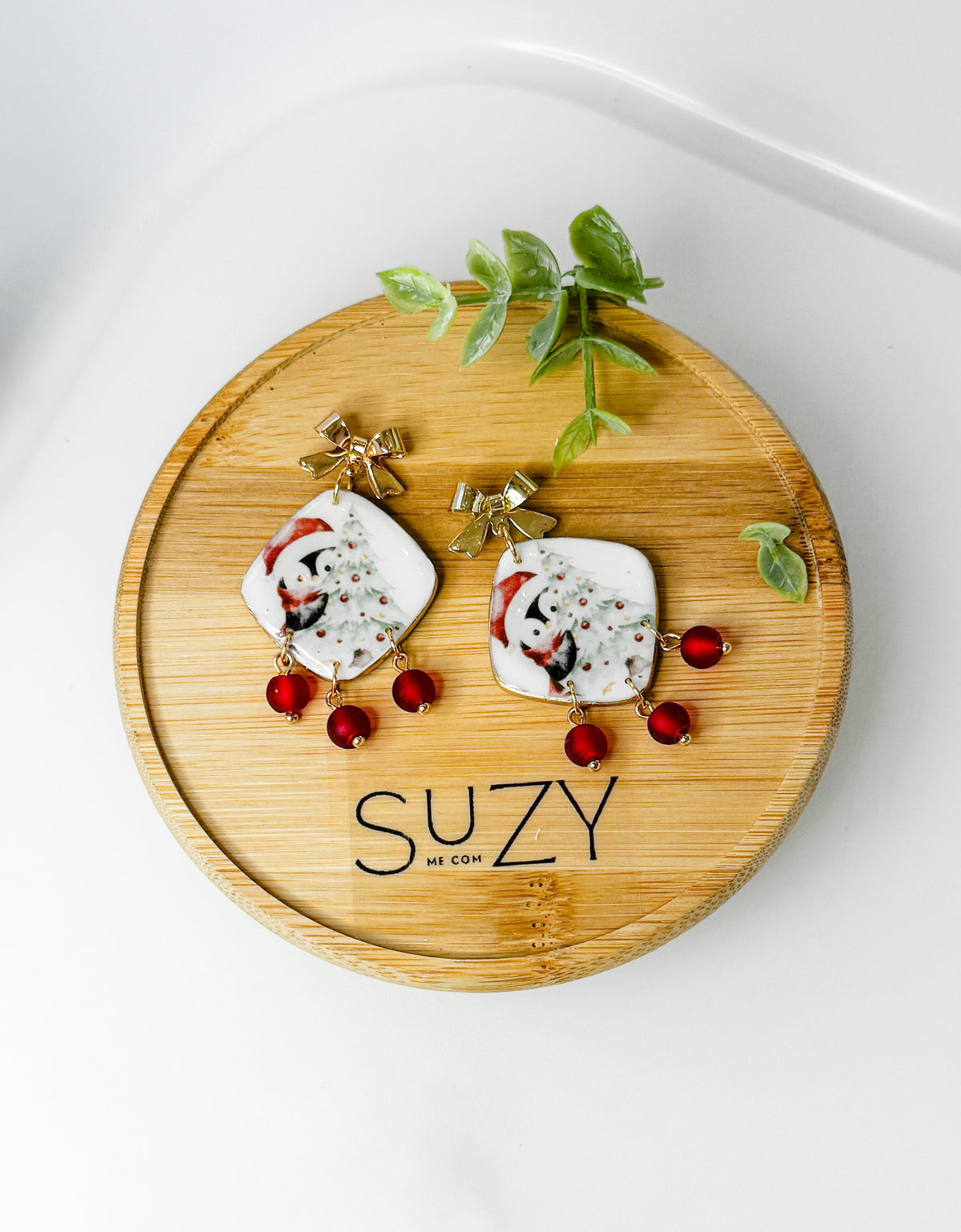 Vintage Style 2 Christmas Penguin Earrings with Gold Bow – Cute Holiday Dangle Earrings, Whimsical Winter Jewelry Gift