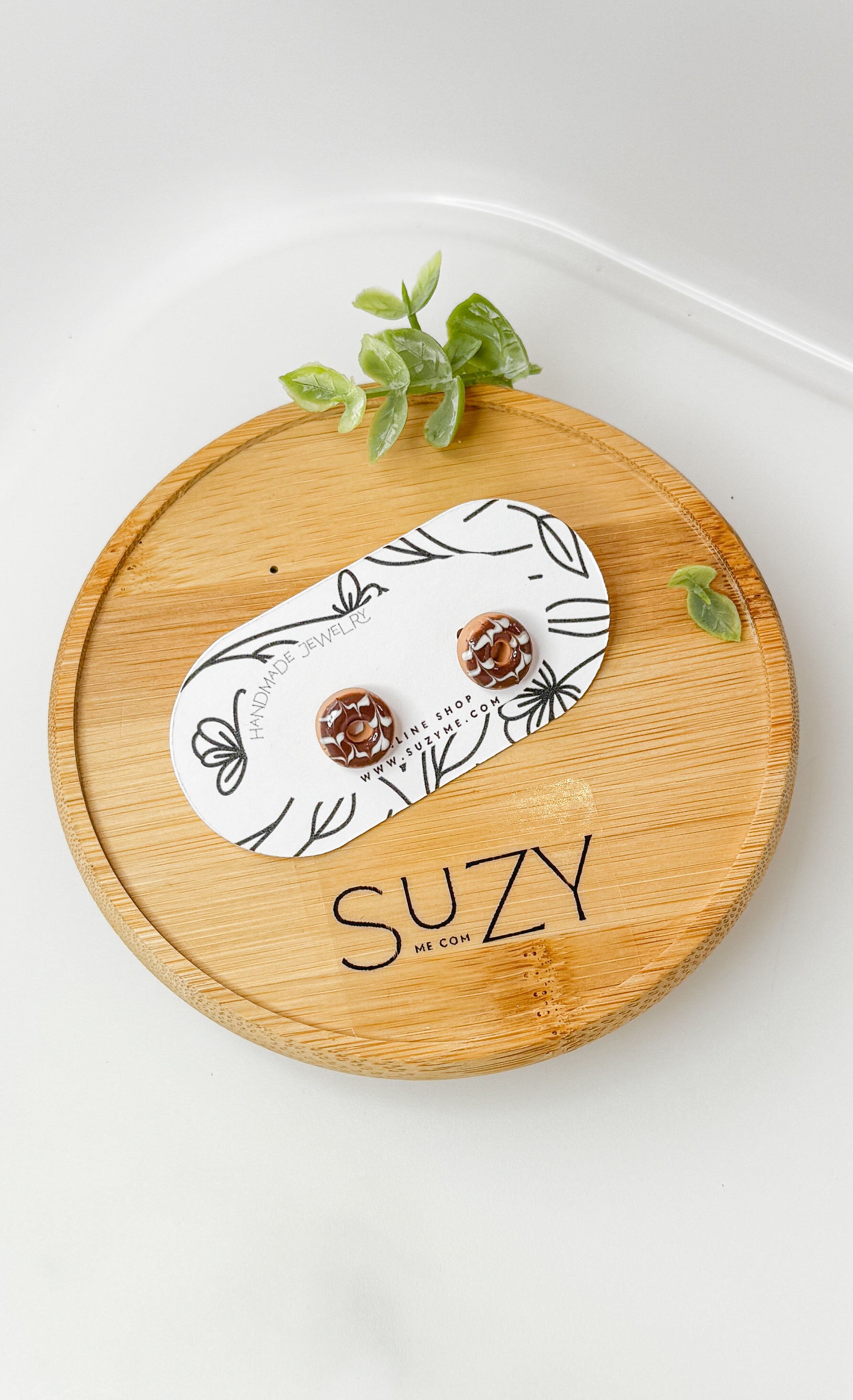 DN3 Donut Earrings – Cute Food Jewelry – Polymer Clay STUDS – Chocolate Strawberry Vanilla – Kawaii Dessert Gift, Teens, Kids, Hypoallergenic