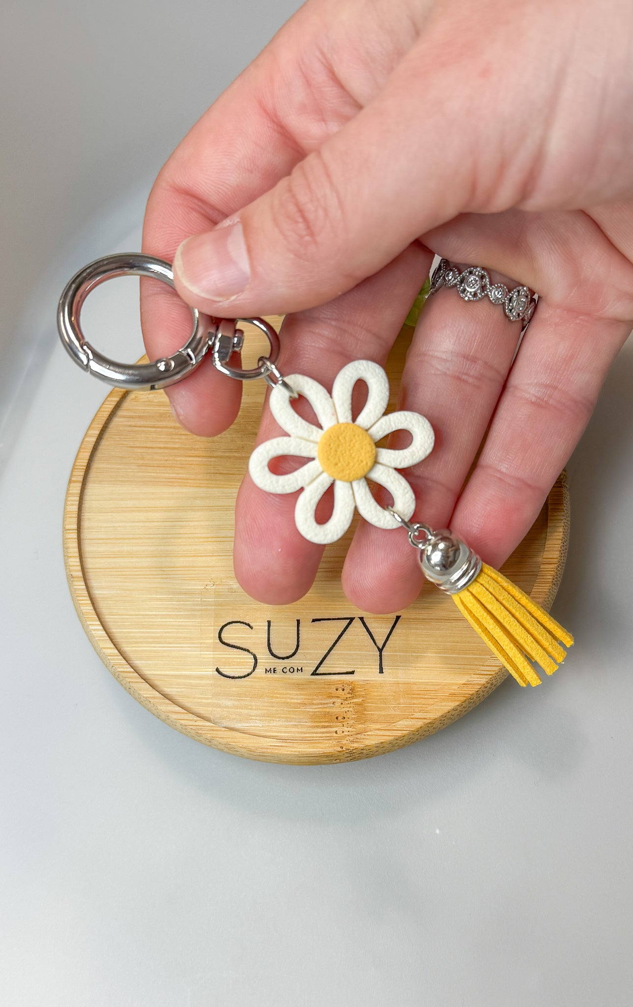 Daisy Keychain White and Yellow, Teen and kids Gifts, Polymer ClayBag Tag