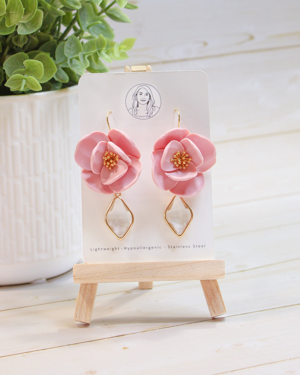 F10 Golden Hour Floral Clay Earrings – Lightweight Warm Tone Statement Jewelry