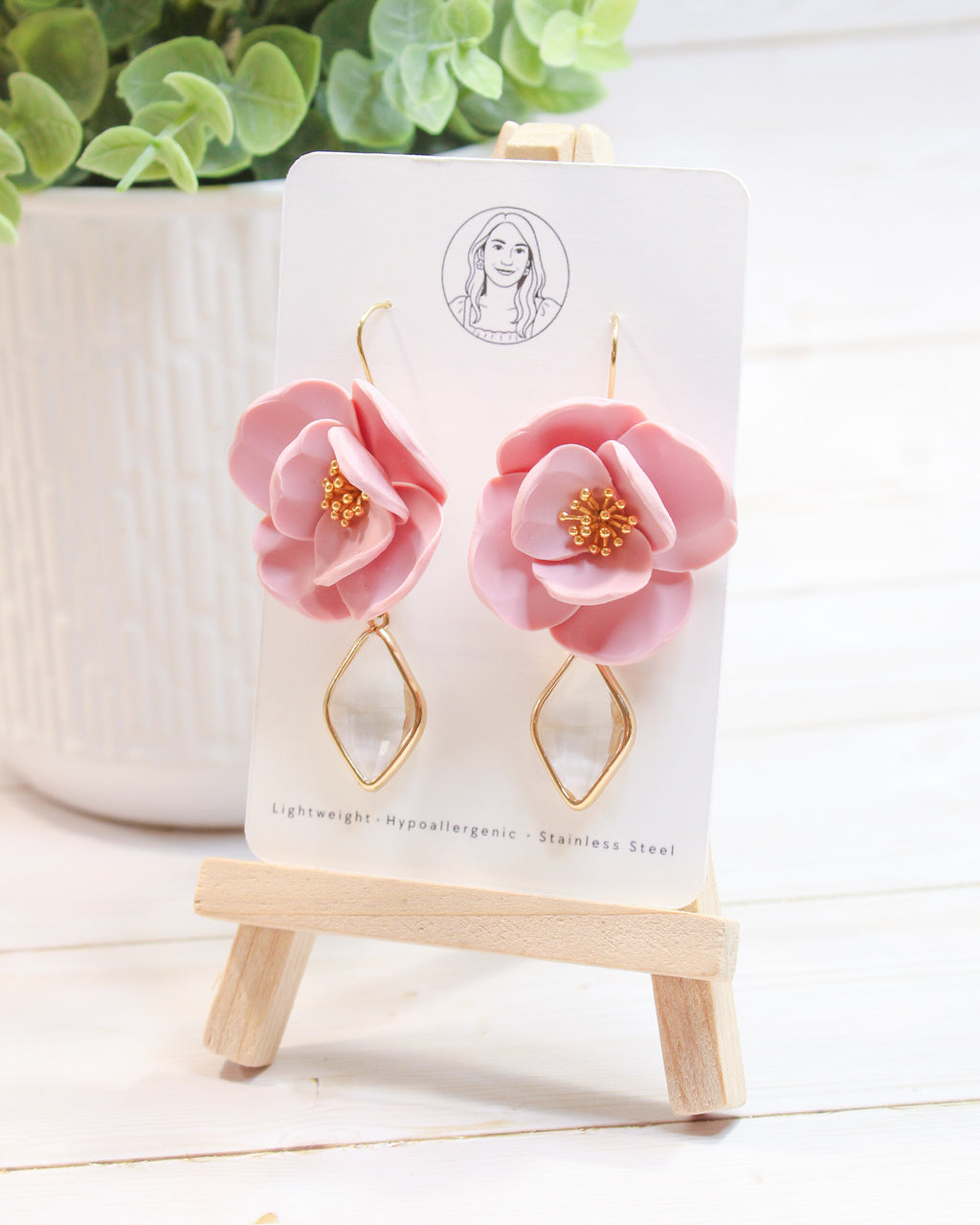 F10 Golden Hour Floral Clay Earrings – Lightweight Warm Tone Statement Jewelry