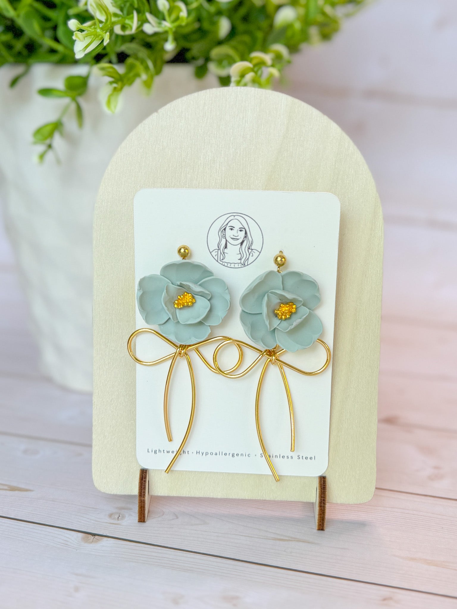 SUZY18 Everyday, Lightweight Floral Earrings, Handmade Polymer Clay Jewelry, Trendy Soft Pastel Colors