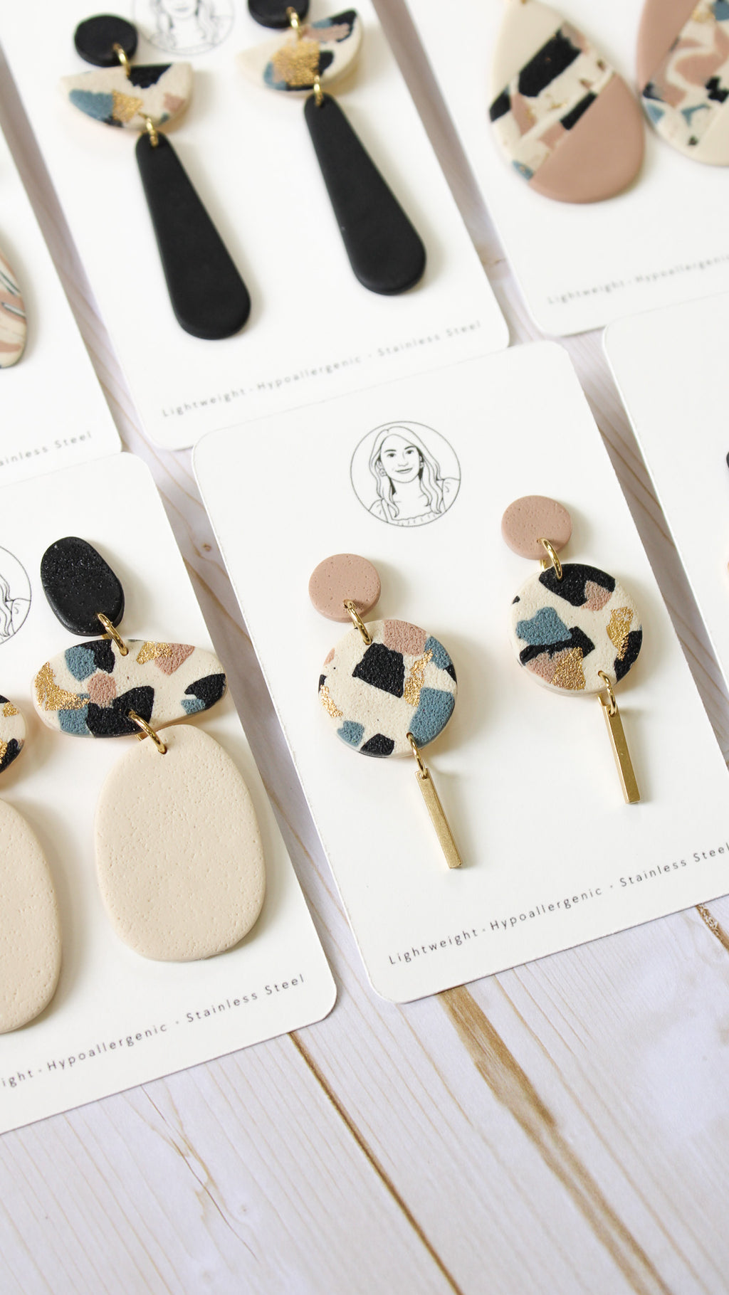 TL1 Terrazzo Neutral Lightweight Hypoallergenic Earrings | Modern Blush, black & Ivory Circle Dangle Earrings with Gold Bar | Gift for Her | Boutique