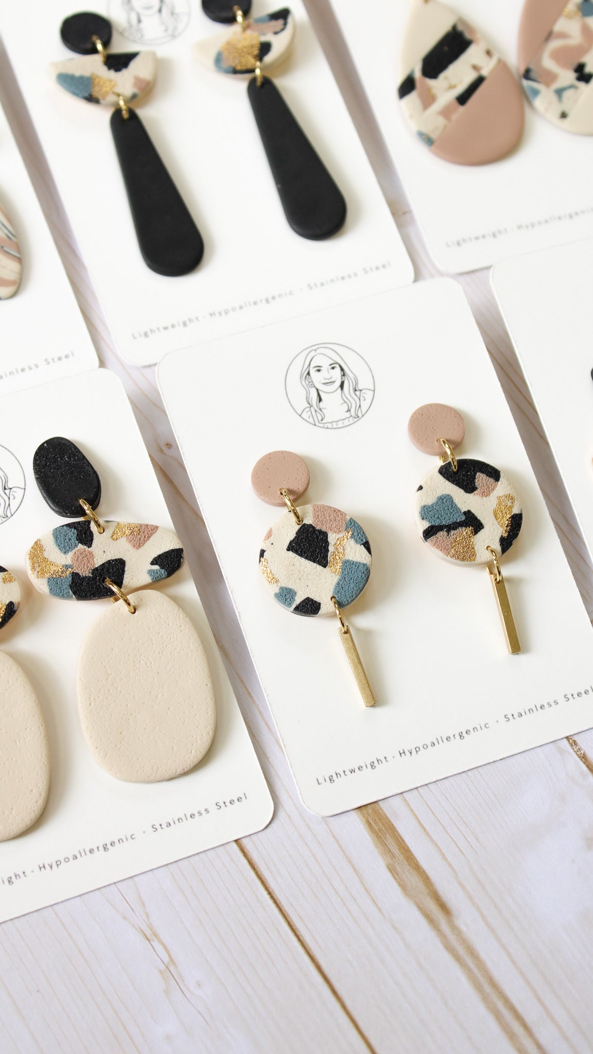 TL1 Terrazzo Neutral Lightweight Hypoallergenic Earrings | Modern Blush, black & Ivory Circle Dangle Earrings with Gold Bar | Gift for Her | Boutique