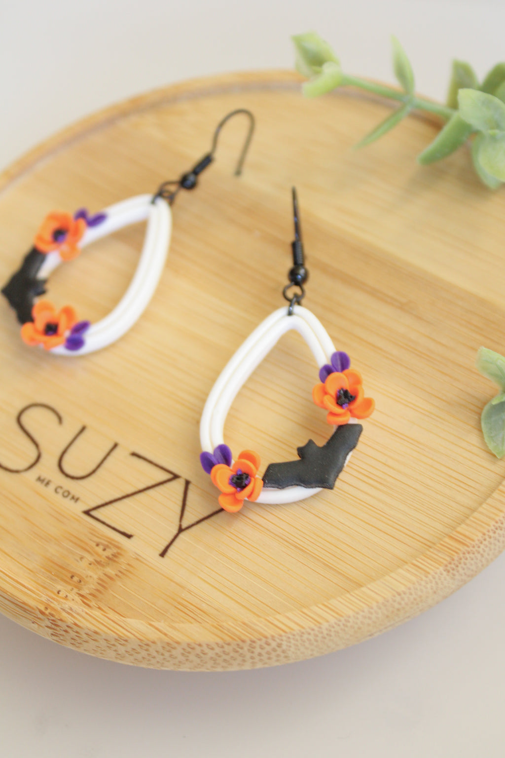 LH4 Floral Bat Earrings – Cute Halloween Polymer Clay Lightweight Dangle Earrings | Hypoallergenic Stainless Steel | Gift for Her | Boutique