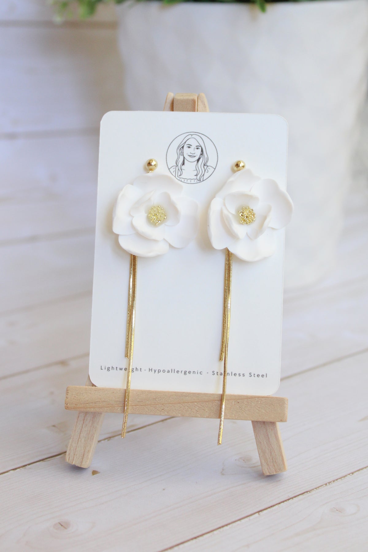 SUZY21 Everyday, Lightweight Floral Earrings, Handmade Polymer Clay Jewelry, White & Gold