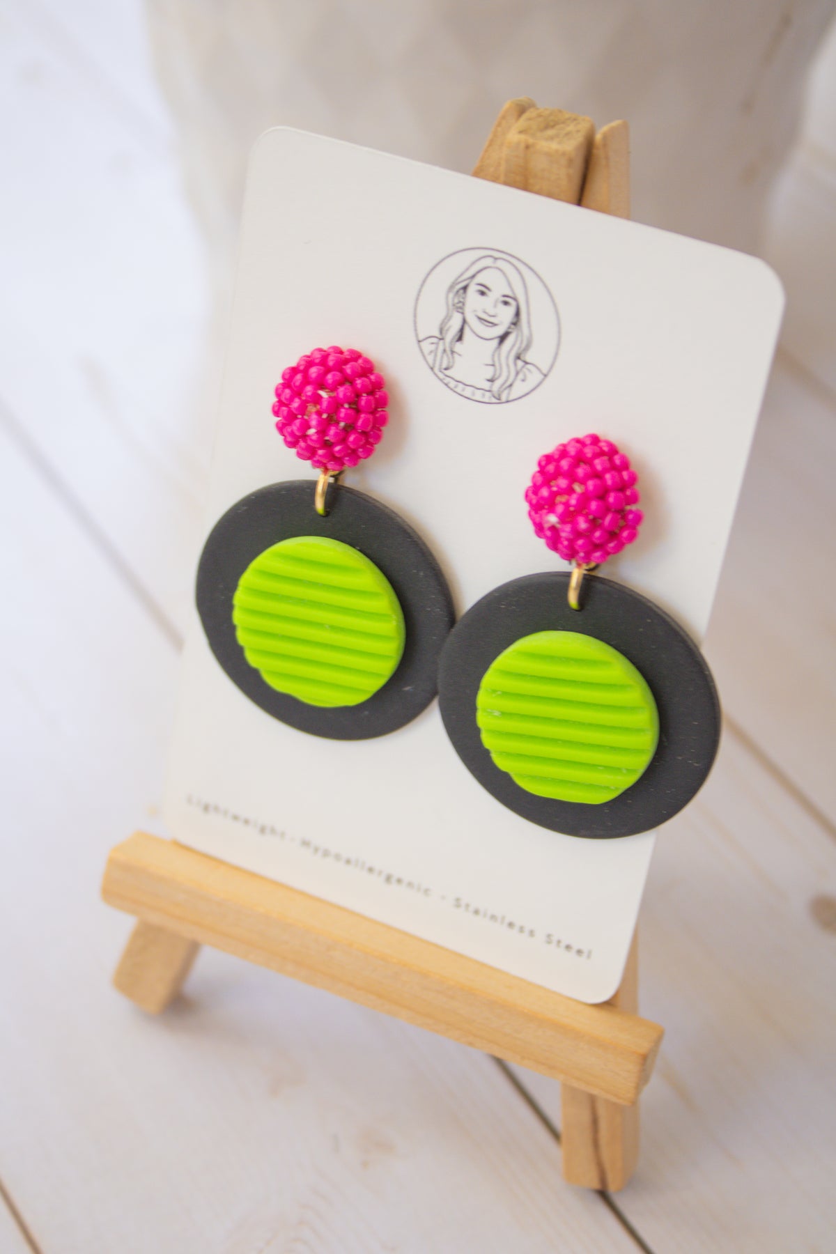 RR9 Disco Dots – Hot Pink & Neon Green Retro Circle Dangle Earrings | Handmade Polymer Clay Hypoallergenic | Boutique Gift