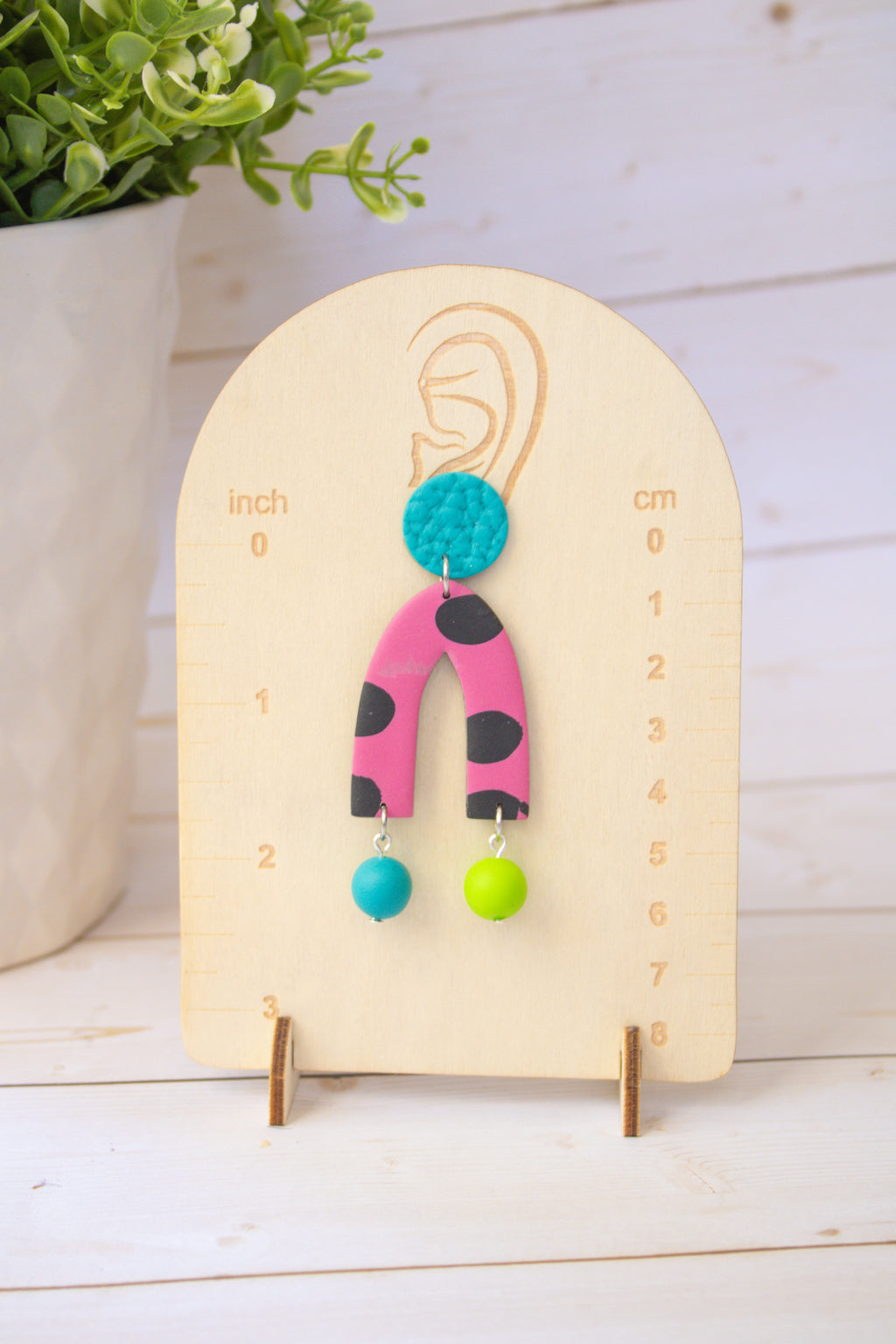 RR10 Pop Art Party – Pink Polka Dot Retro Arch Dangle Earrings | Handmade Polymer Clay Hypoallergenic | Boutique Gift