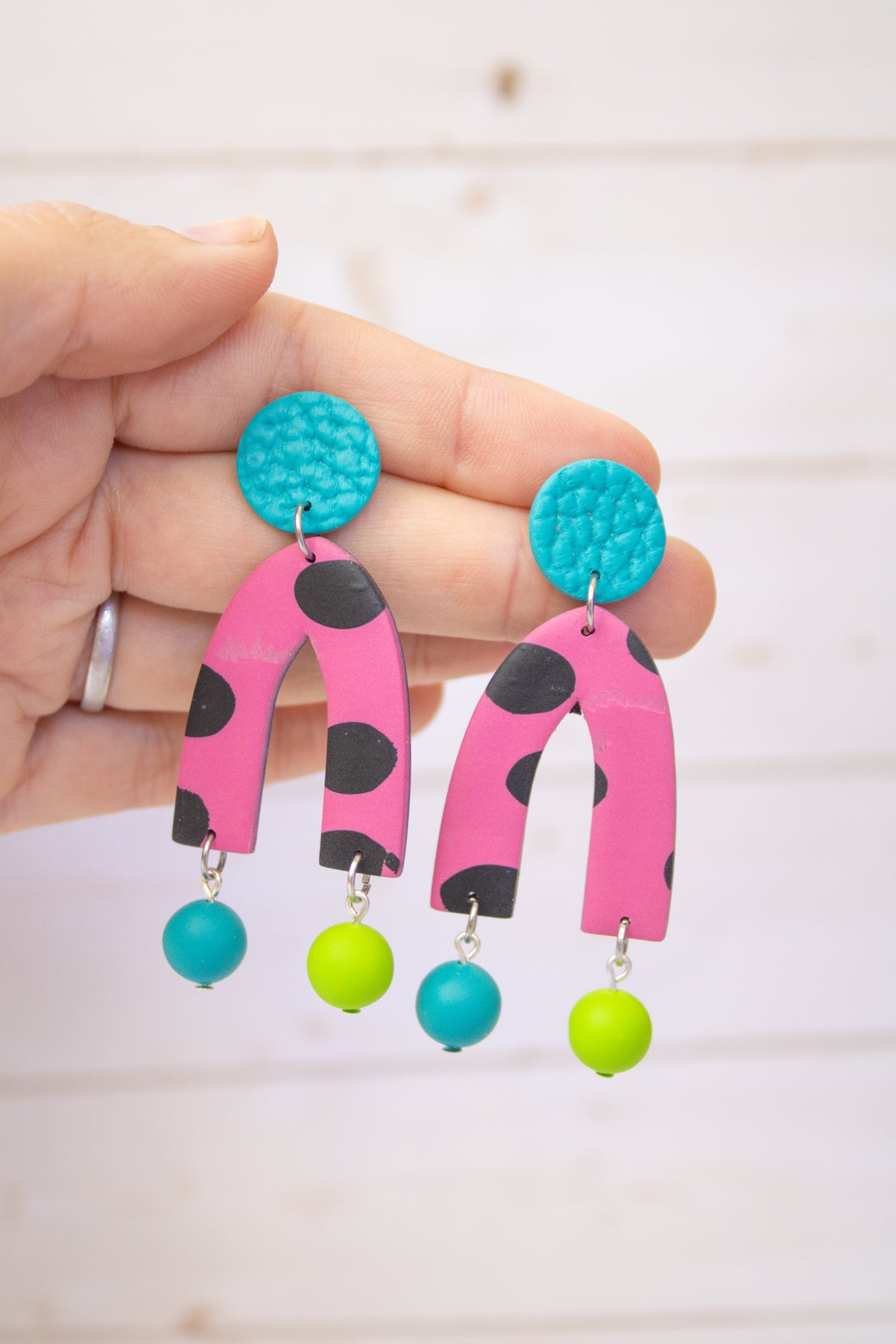 RR10 Pop Art Party – Pink Polka Dot Retro Arch Dangle Earrings | Handmade Polymer Clay Hypoallergenic | Boutique Gift