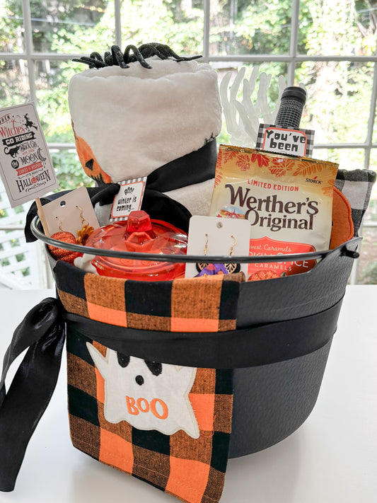 Large Boo-zy Basket